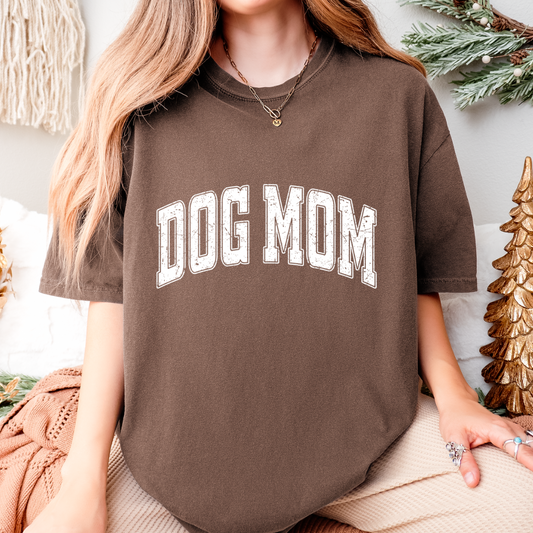 VINTAGE DOG MOM TEE